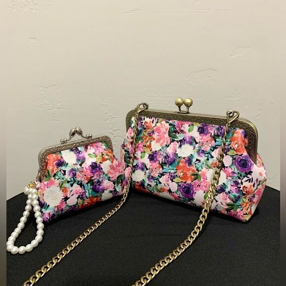 Vintage Handsewn Genuine Leather Floral Print Kisslock Purse & Small clutch Set - Picture 1 of 16